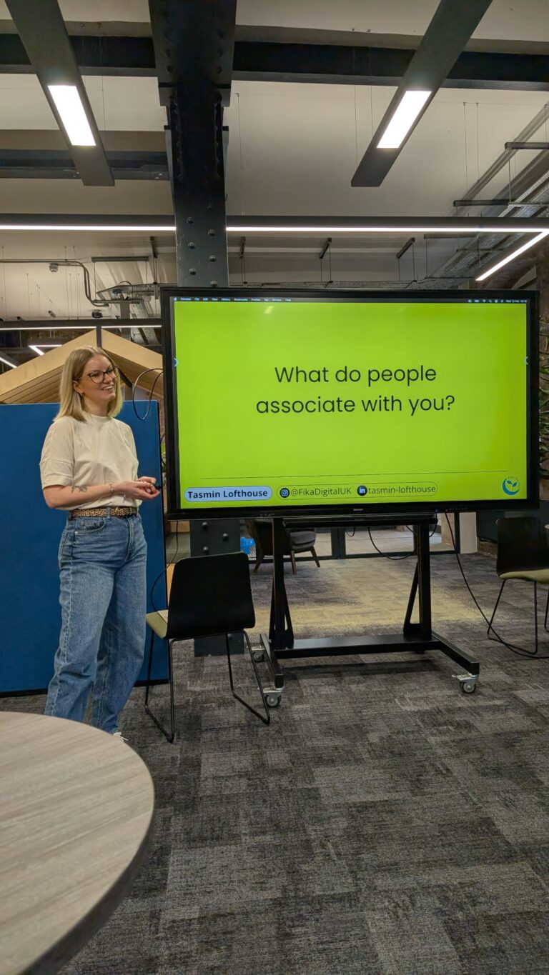 Tasmin Lofthouse - Copywriter, Content Marketer, and Messaging Strategist